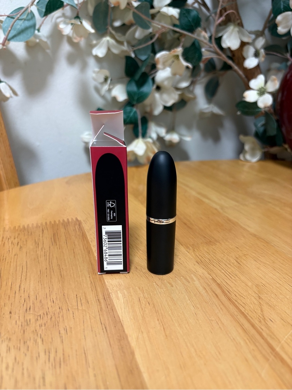 M•A•C XIMAL Matte Lipstick in 612 RUSSIAN RED, silky matte, full Sz 0.12oz, BNIB - Picture 2 of 12